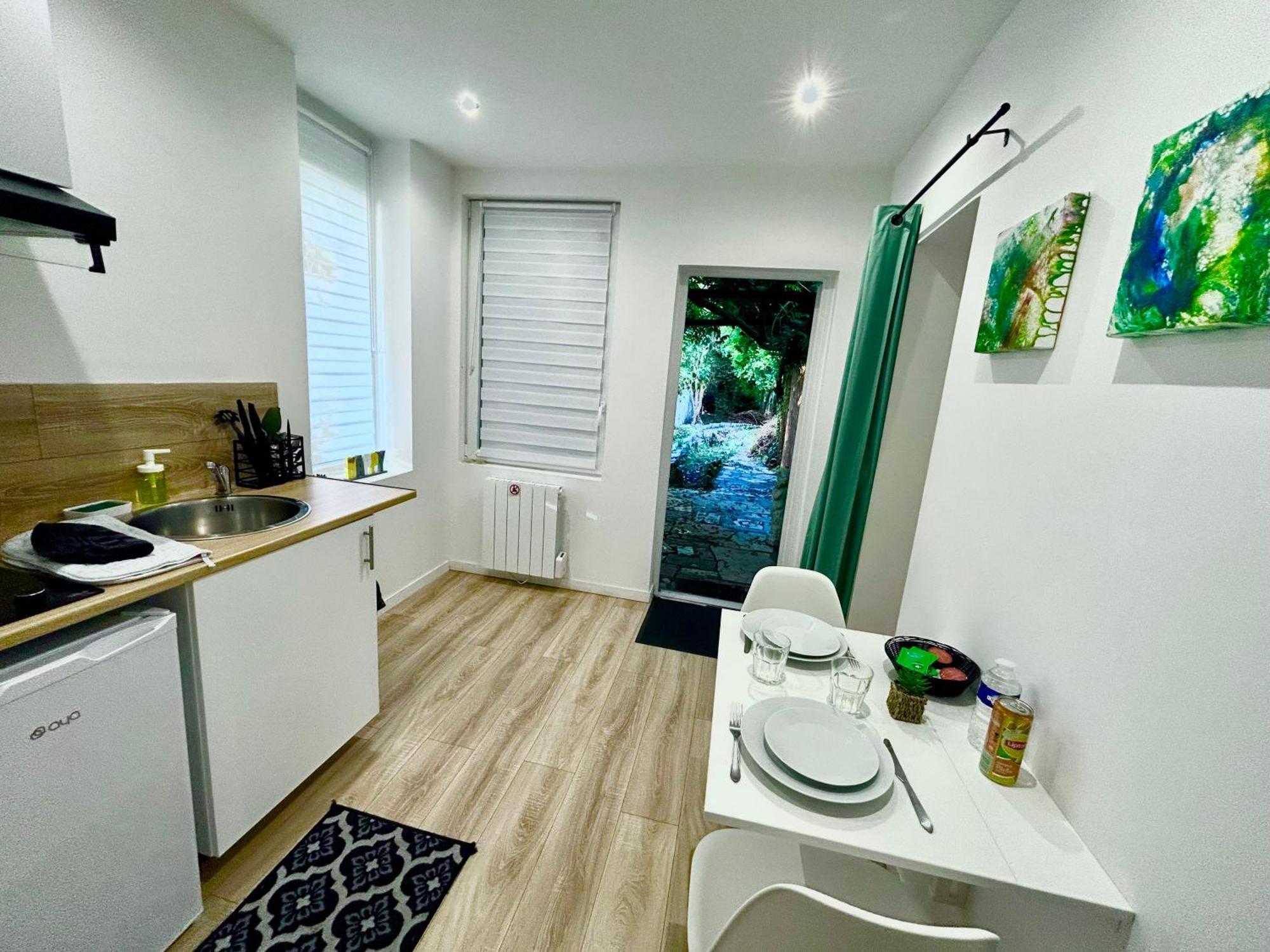 Malaka Home Anzin מראה חיצוני תמונה