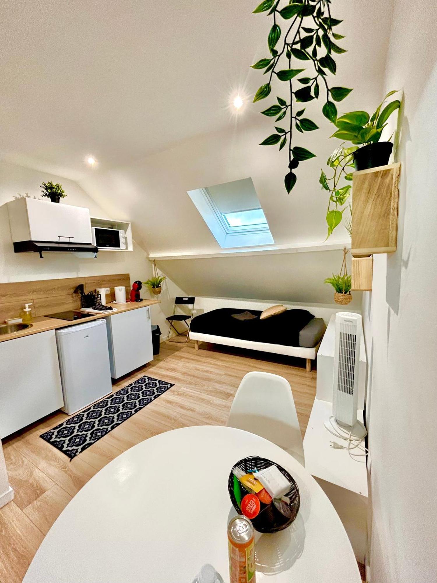 Malaka Home Anzin מראה חיצוני תמונה