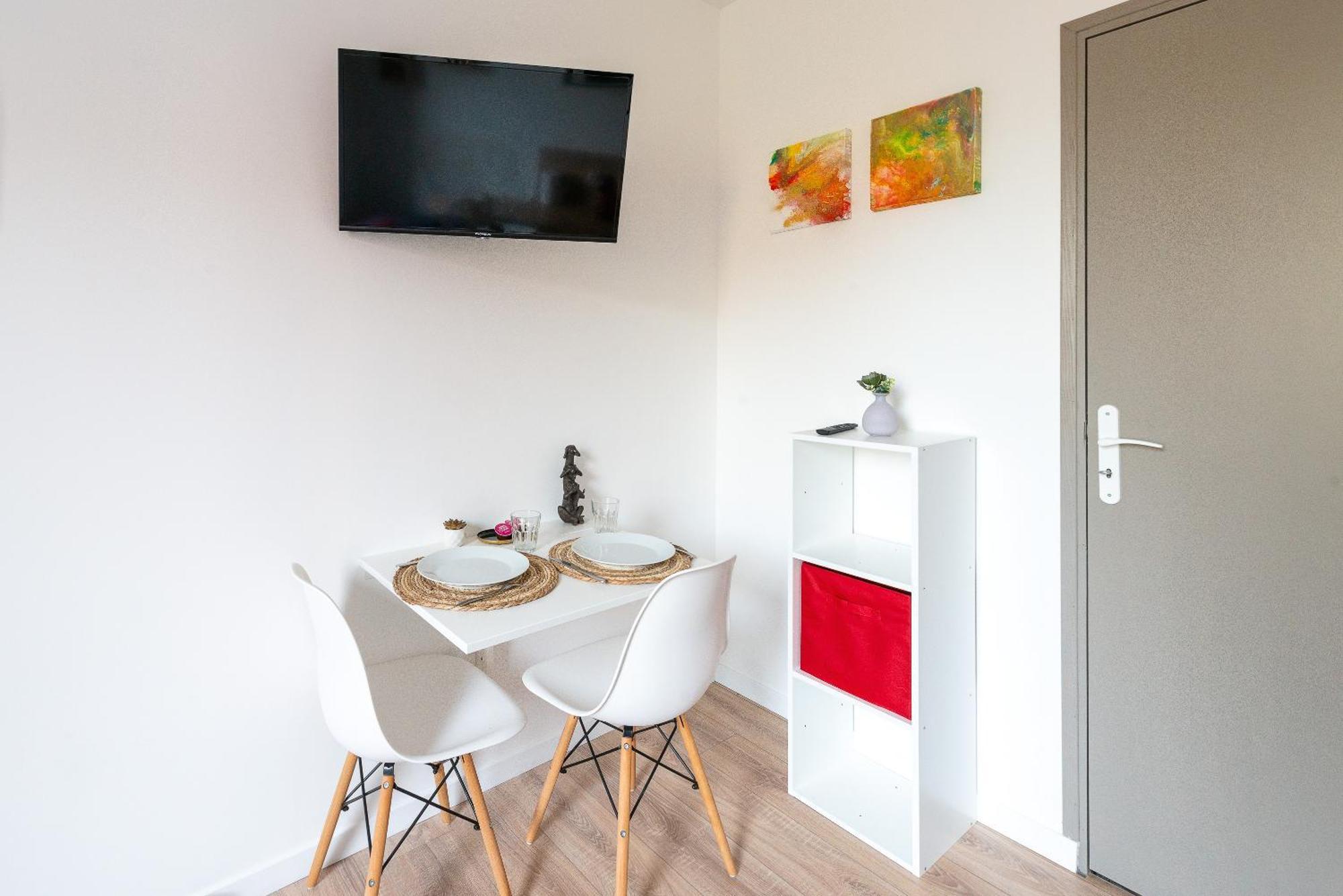 Malaka Home Anzin מראה חיצוני תמונה